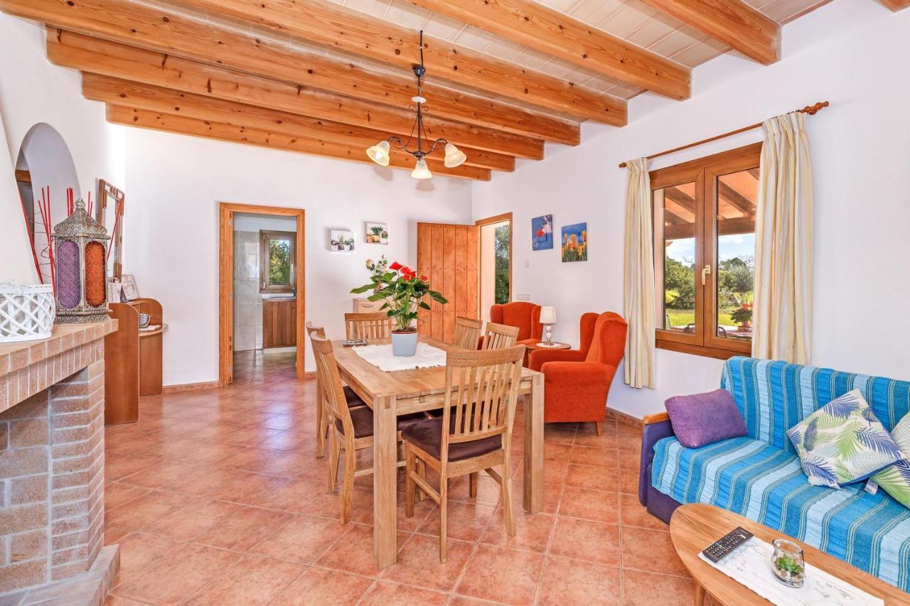Portopetro Casa Rusticaヴィラ エクステリア 写真